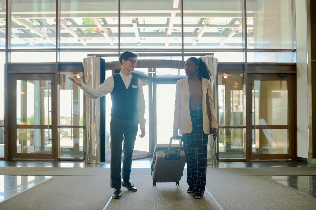 Top 5 Voice AI Agents in Hospitality